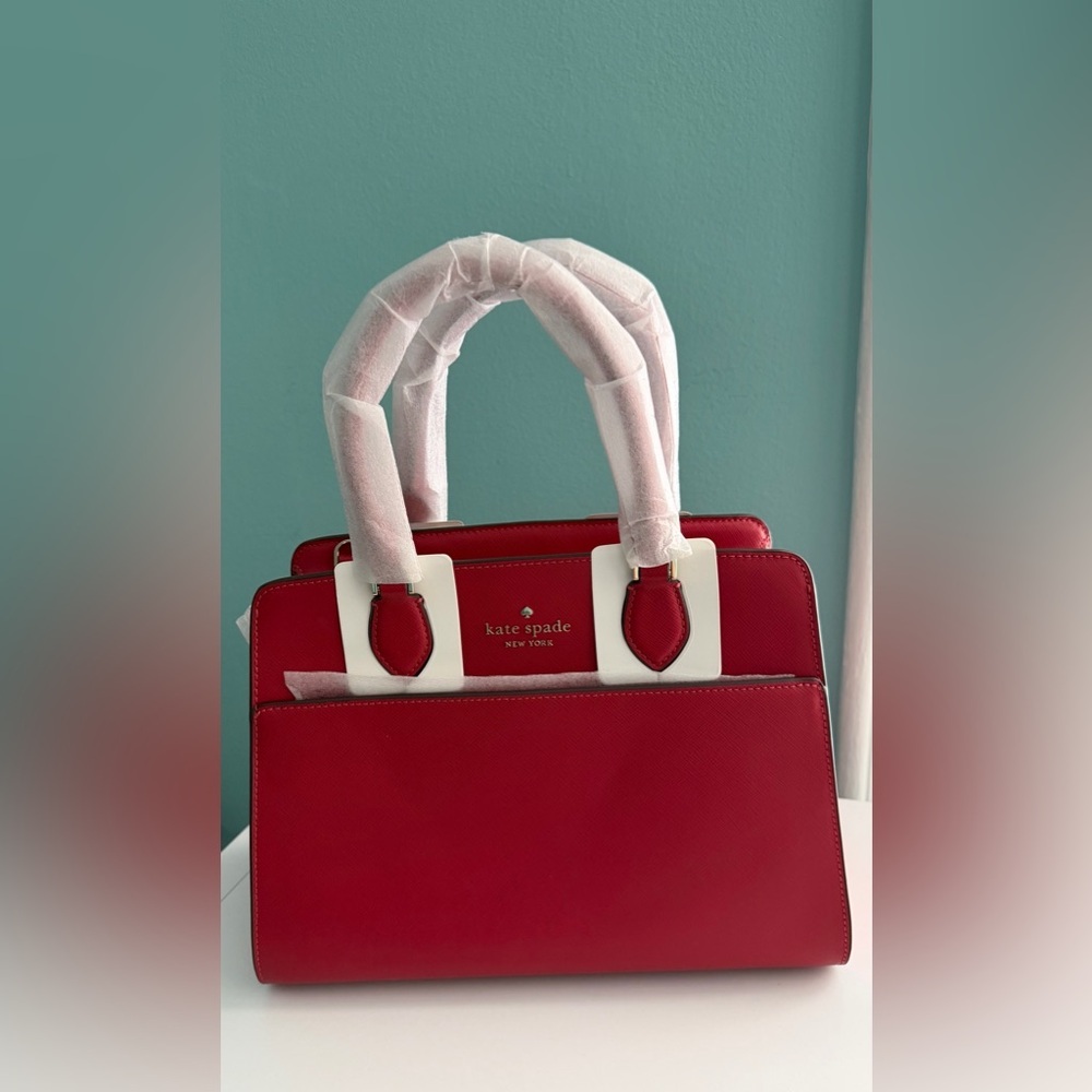 Kate Spade New York Madison Saffiano Leather Medium Satchel in Candied Cherry - Picture 2 of 7